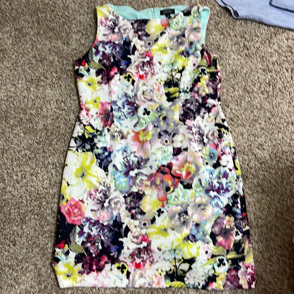 Beautiful Tahari dress size 14